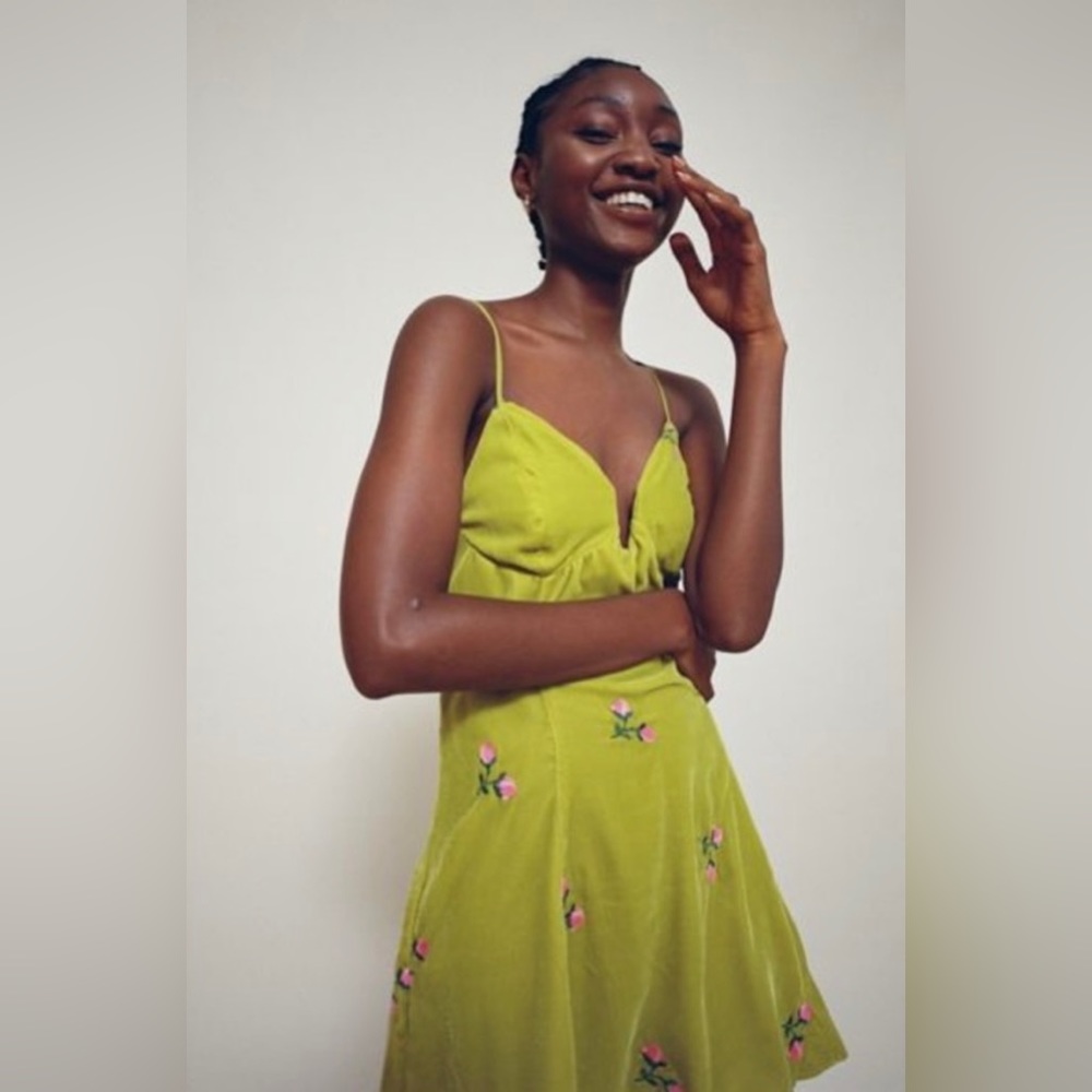 Urban Outfitters Ginger Velvet Embroidered Mini Dress In Green Large
